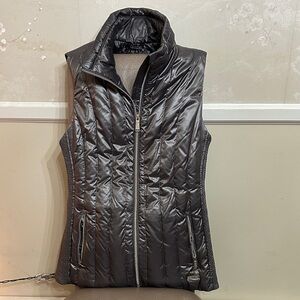 Calvin Klein Performance Metallic Silver Vest Size M